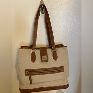 Dooney & Bourne tote/handbag